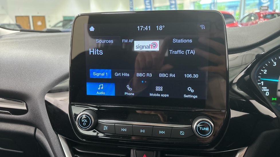 Ford Fiesta 1.1 Trend 5dr Petrol Hatchback - Image 22