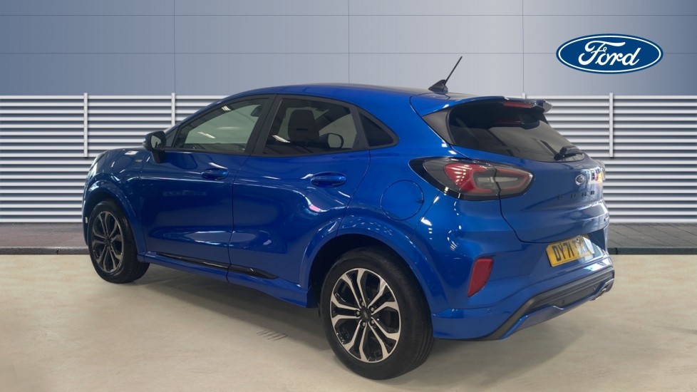 Ford Puma 1.0 EcoBoost Hybrid mHEV ST-Line Design 5dr Petrol Hatchback - Image 2