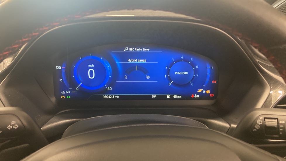 Ford Puma 1.0 EcoBoost Hybrid mHEV ST-Line Design 5dr Petrol Hatchback - Image 18