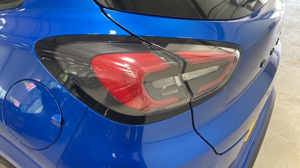 Ford Puma 1.0 EcoBoost Hybrid mHEV ST-Line Design 5dr Petrol Hatchback - Image 45