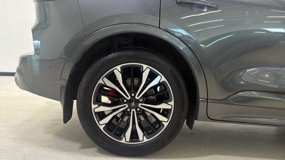Ford Kuga 2.5 FHEV ST-Line X Edition 5dr CVT Hybrid Estate - Image 7