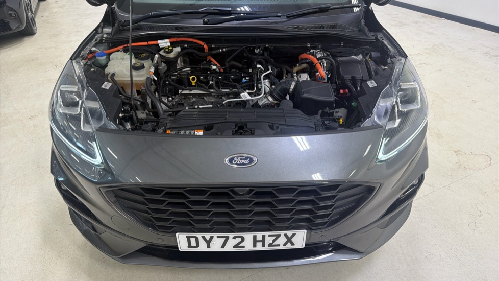 Ford Kuga 2.5 FHEV ST-Line X Edition 5dr CVT Hybrid Estate - Image 8