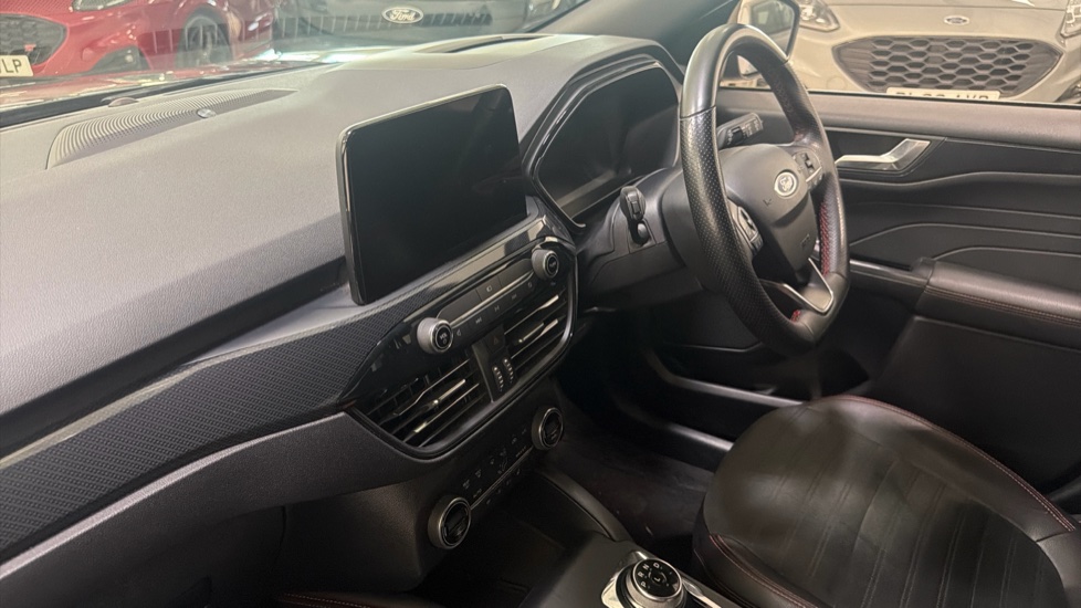 Ford Kuga 2.5 FHEV ST-Line X Edition 5dr CVT Hybrid Estate - Image 9