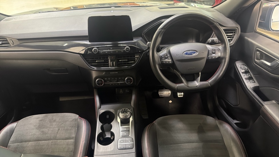 Ford Kuga 2.5 FHEV ST-Line X Edition 5dr CVT Hybrid Estate - Image 10