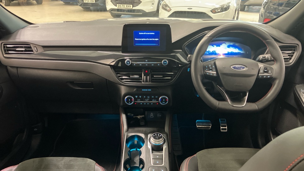 Ford Kuga 2.5 FHEV Graphite Tech Edition 5dr CVT Hybrid Estate - Image 10