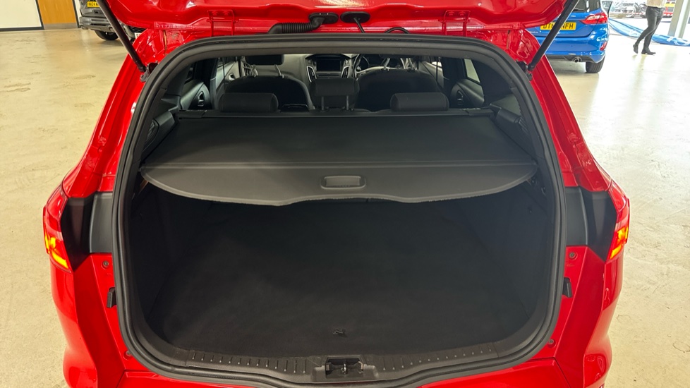Ford Focus 1.5 TDCi 120 ST-Line 5dr Diesel Estate - Image 23