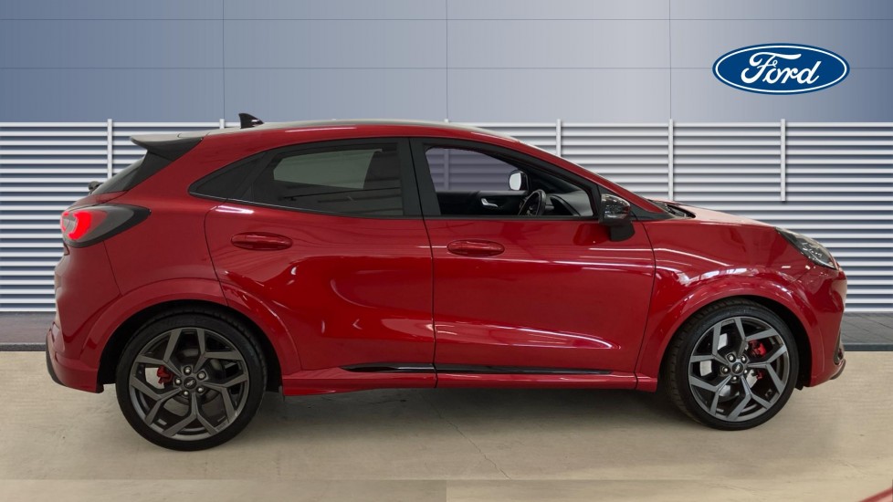 Ford Puma ST 1.0 EcoBoost Hybrid mHEV ST 5dr DCT Petrol Hatchback - Image 5