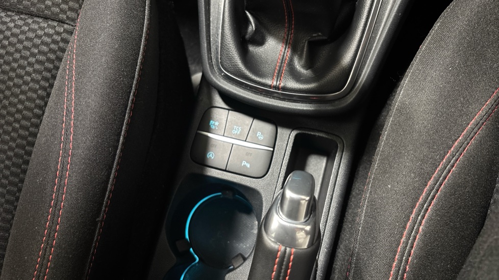 Ford Puma 1.0 EcoBoost Hybrid mHEV 155 ST-Line 5dr Petrol Hatchback - Image 44
