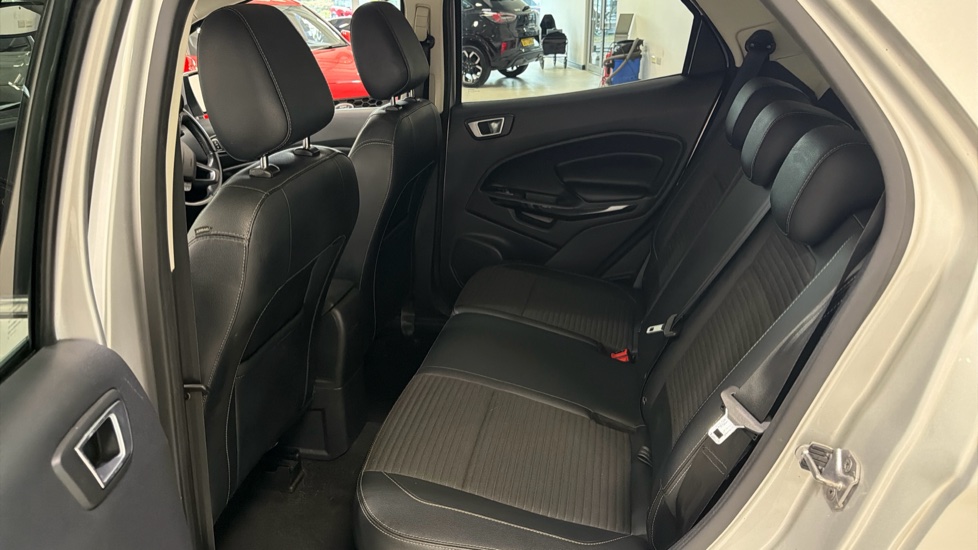 Ford EcoSport 1.0 EcoBoost 125 Titanium 5dr Petrol Hatchback - Image 16