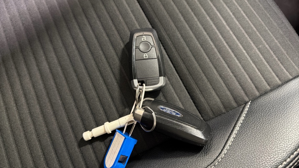 Ford EcoSport 1.0 EcoBoost 125 Titanium 5dr Petrol Hatchback - Image 20