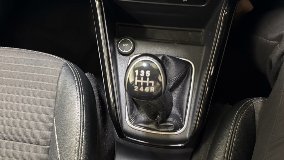 Ford EcoSport 1.0 EcoBoost 125 Titanium 5dr Petrol Hatchback - Image 31