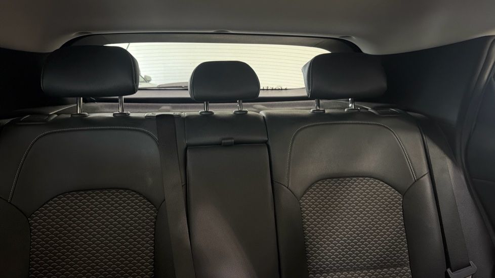 Kia Xceed 1.5T GDi ISG 3 5dr Petrol Hatchback - Image 15