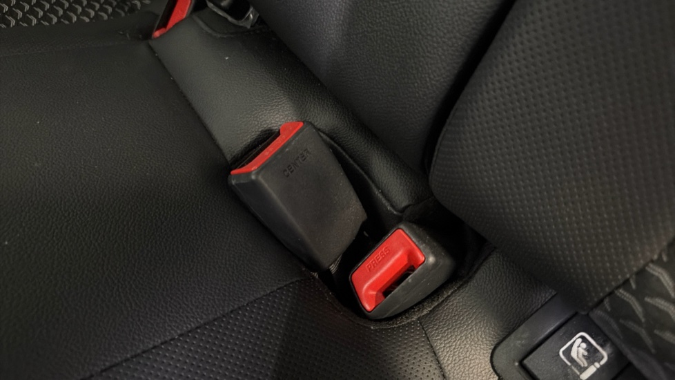 Kia Xceed 1.5T GDi ISG 3 5dr Petrol Hatchback - Image 17