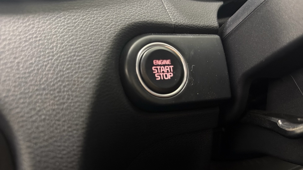 Kia Xceed 1.5T GDi ISG 3 5dr Petrol Hatchback - Image 32