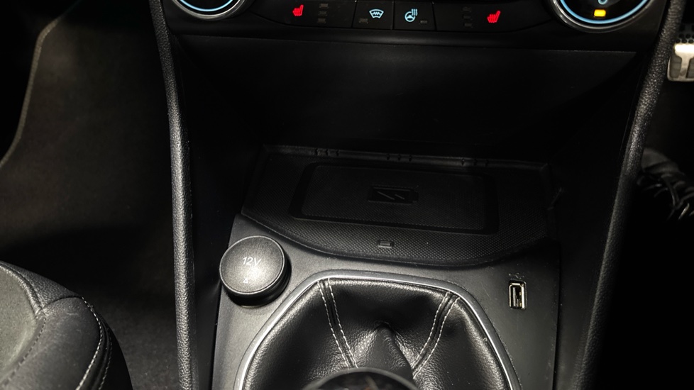 Ford Fiesta ST 1.5 EcoBoost ST-3 3dr Petrol Hatchback - Image 33