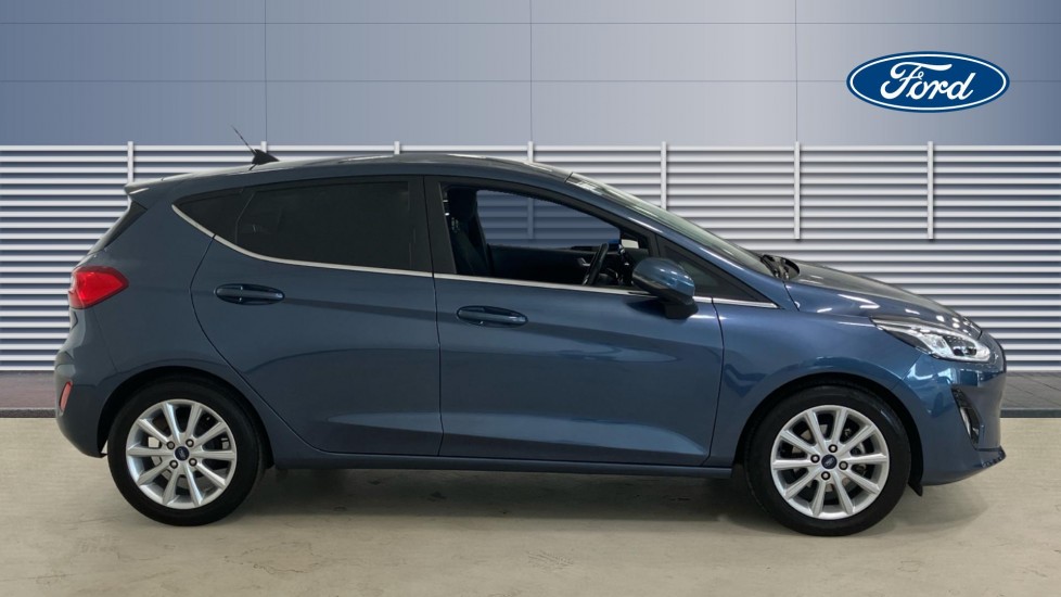 Ford Fiesta 1.0 EcoBoost Titanium 5dr Petrol Hatchback - Image 5