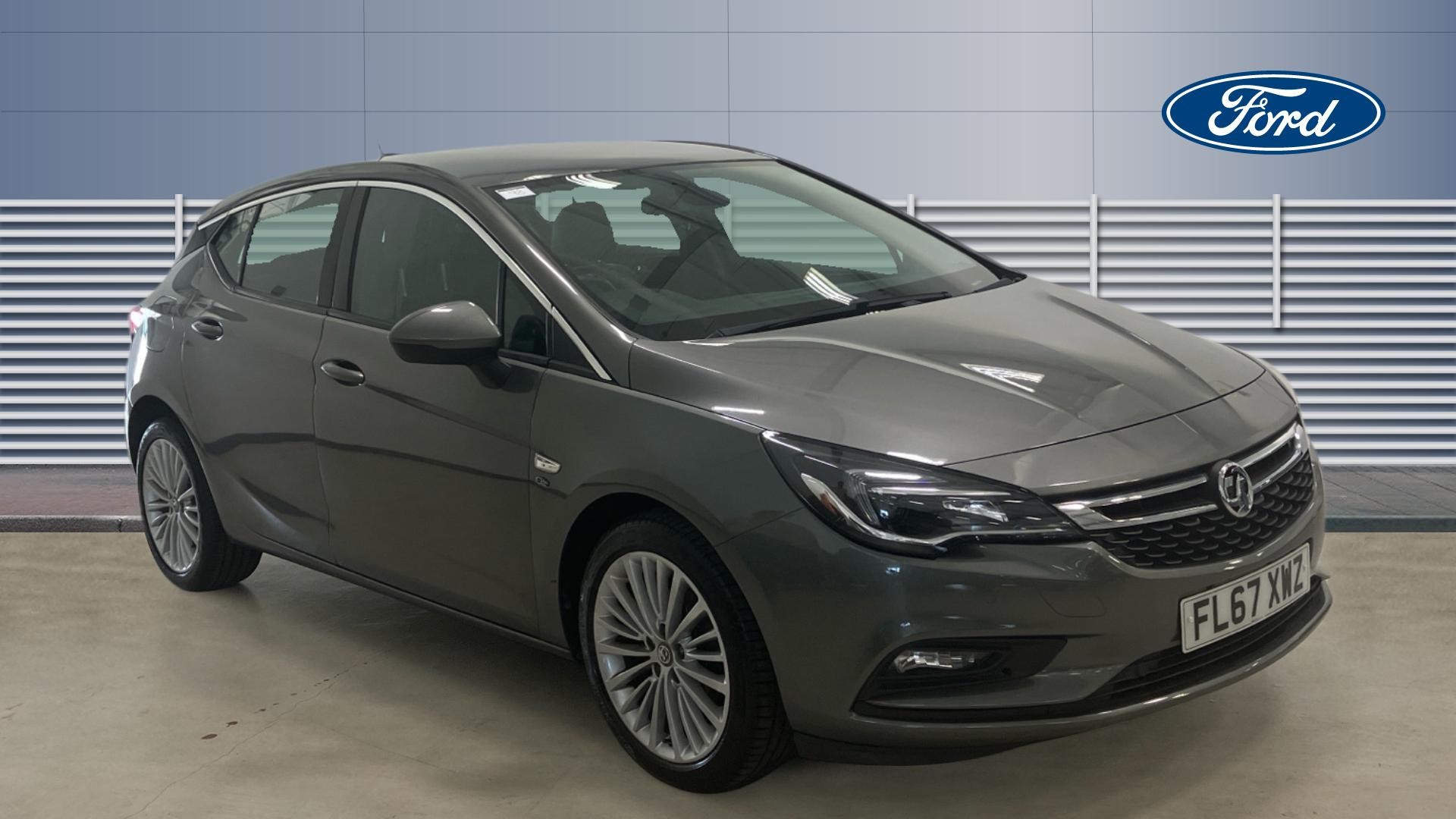 Vauxhall Astra listing photo