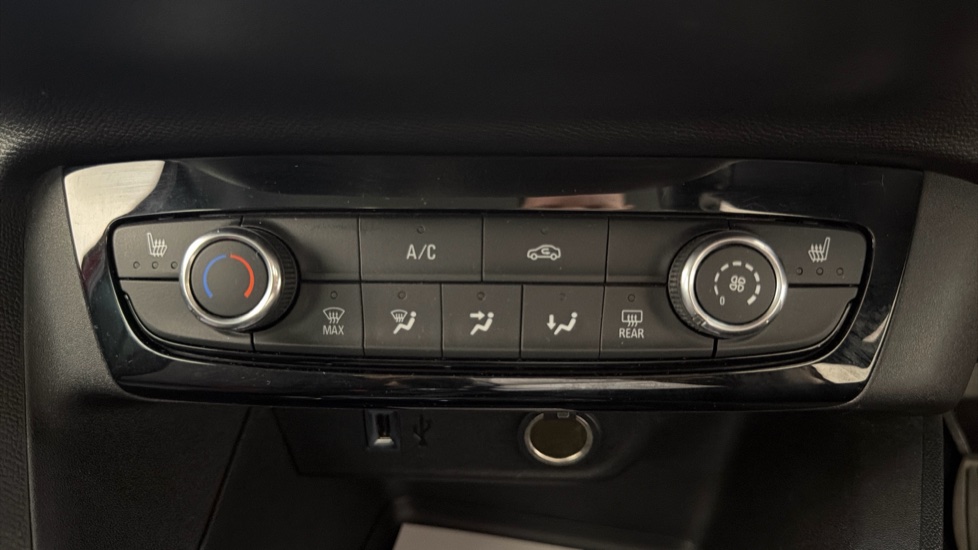 Vauxhall Corsa 1.2 SE Premium 5dr Petrol Hatchback - Image 26