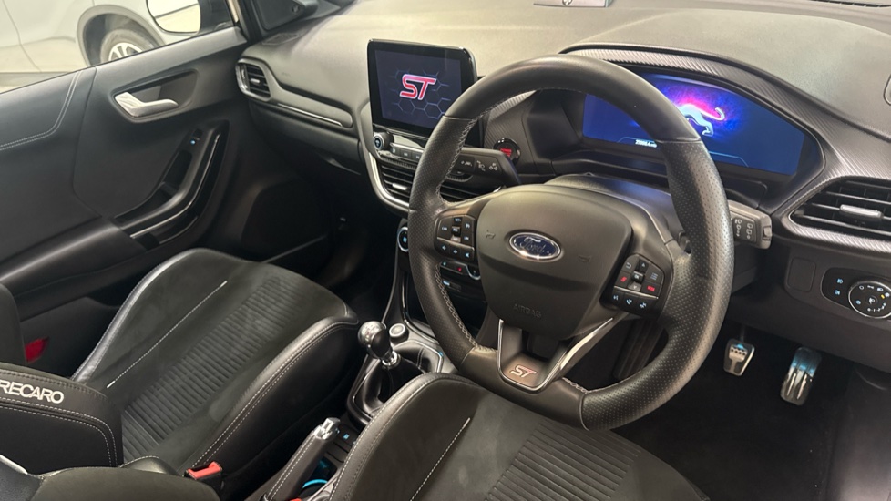 Ford Puma ST 1.5 EcoBoost ST 5dr Petrol Hatchback - Image 11
