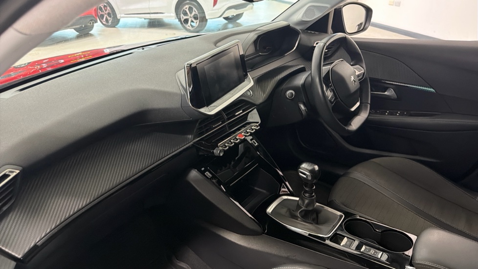 Peugeot 208 1.2 PureTech 100 Allure 5dr Petrol Hatchback - Image 9
