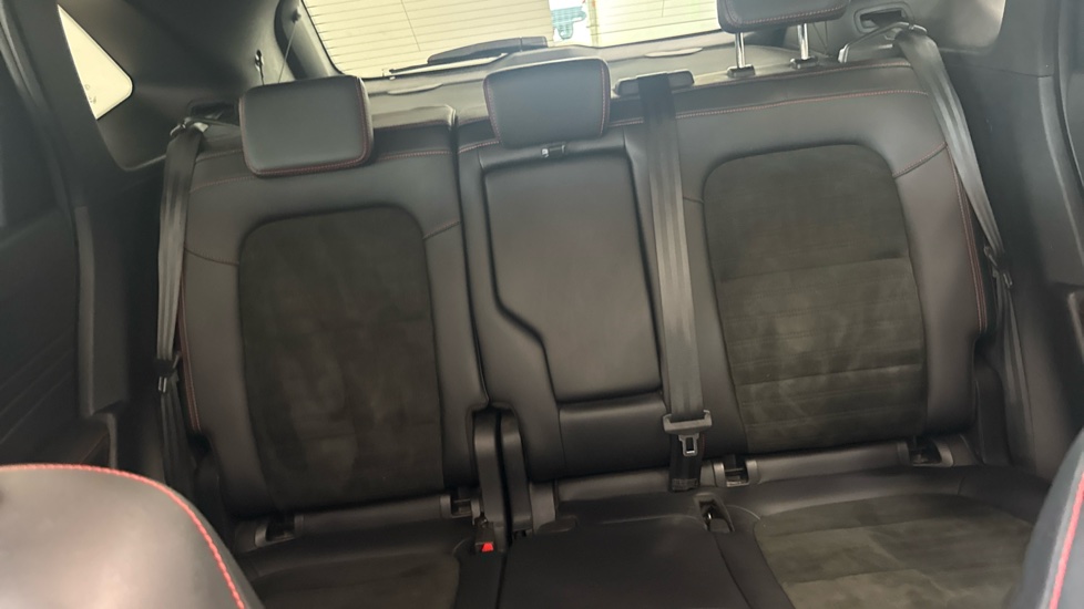 Ford Kuga 2.5 FHEV ST-Line X Edition 5dr CVT Hybrid Estate - Image 15