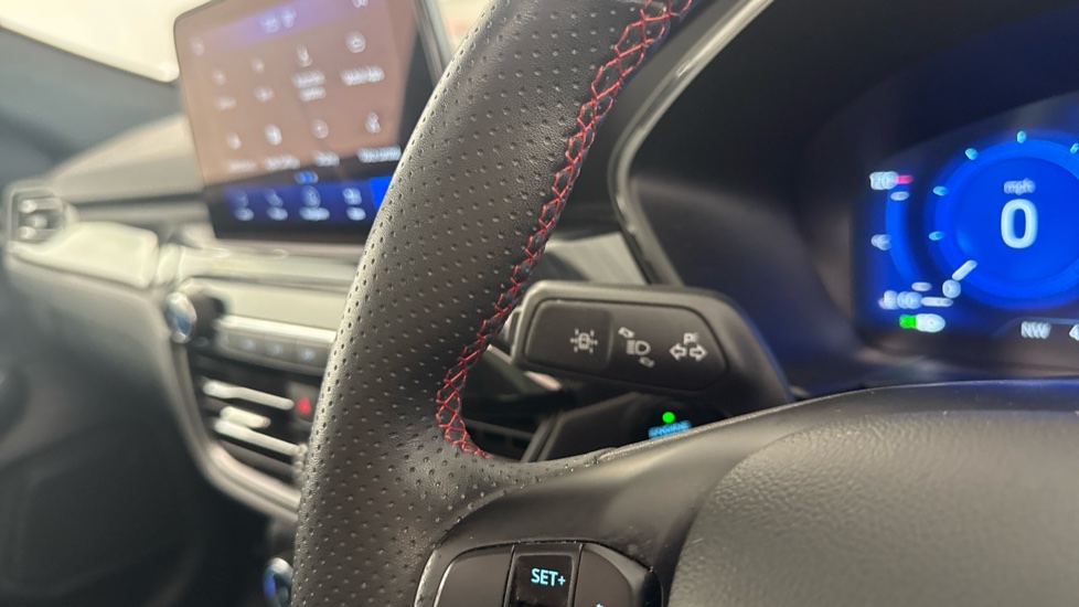 Ford Kuga 2.5 FHEV ST-Line X Edition 5dr CVT Hybrid Estate - Image 37