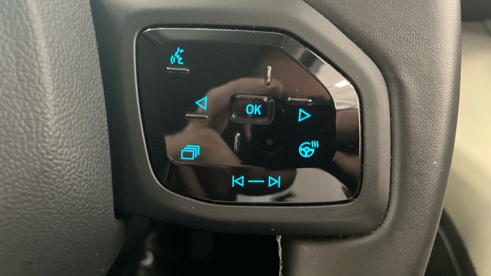 Ford Explorer 210kW Select 77kWh 5dr Auto Electric Estate - Image 28