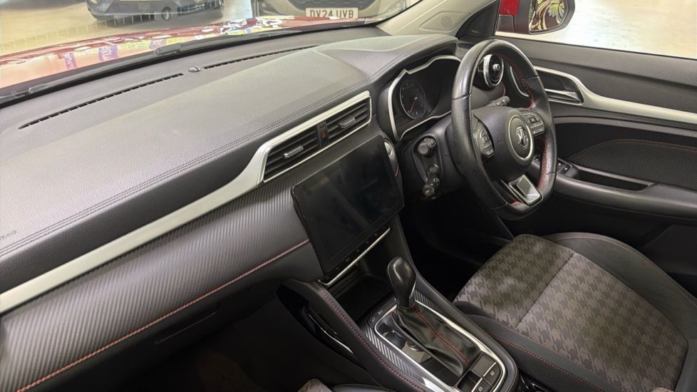 MG ZS 1.0T GDi Excite 5dr DCT Petrol Hatchback - Image 9
