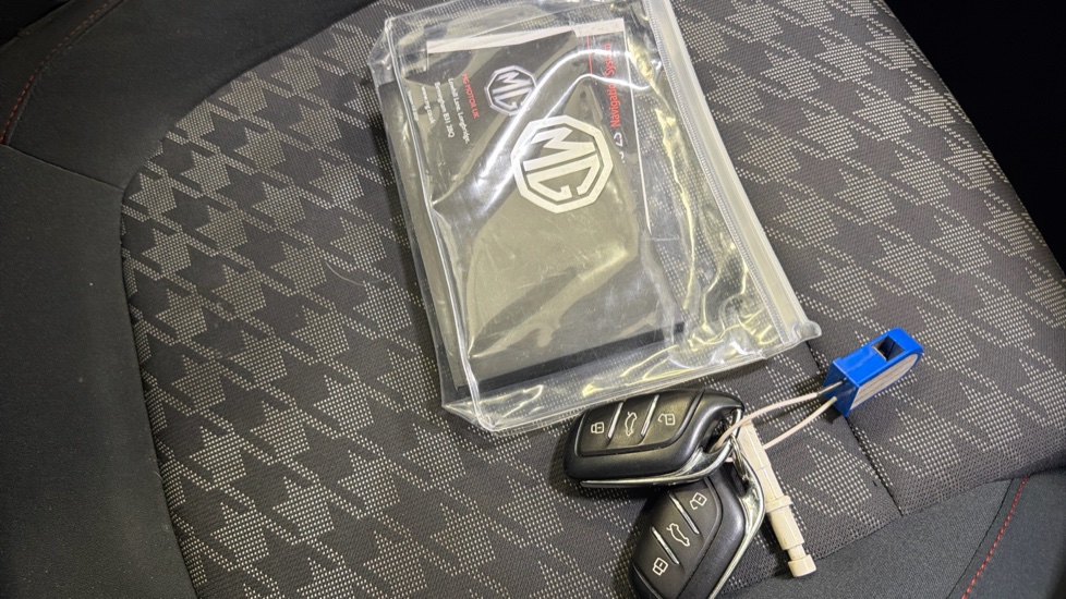 MG ZS 1.0T GDi Excite 5dr DCT Petrol Hatchback - Image 19