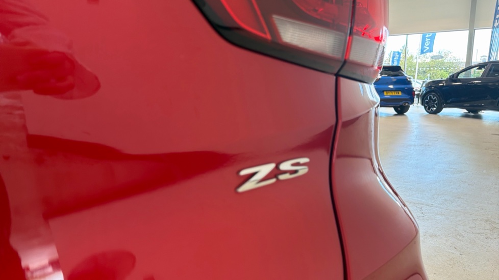 MG ZS 1.0T GDi Excite 5dr DCT Petrol Hatchback - Image 21