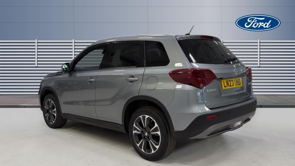 Suzuki Vitara 1.5 Hybrid SZ5 5dr AGS Hybrid Estate - Image 2