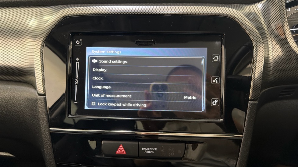 Suzuki Vitara 1.5 Hybrid SZ5 5dr AGS Hybrid Estate - Image 30
