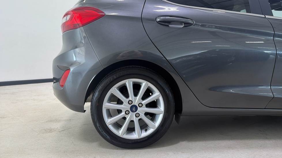 Ford Fiesta 1.0 EcoBoost 95 Titanium 5dr Petrol Hatchback - Image 7