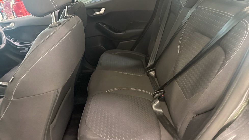 Ford Fiesta 1.0 EcoBoost 95 Titanium 5dr Petrol Hatchback - Image 16