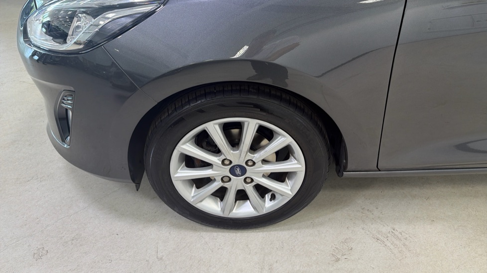 Ford Fiesta 1.0 EcoBoost 95 Titanium 5dr Petrol Hatchback - Image 22