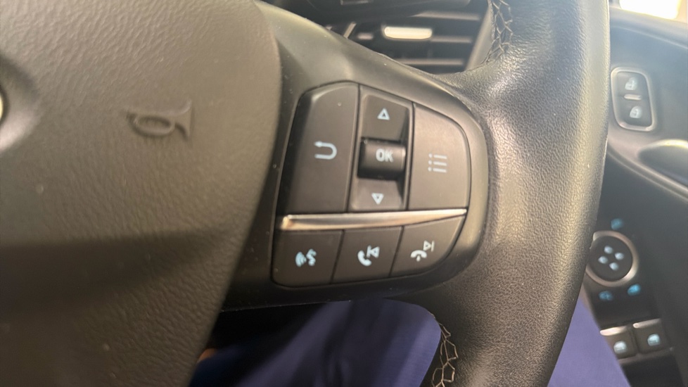 Ford Fiesta 1.0 EcoBoost 95 Titanium 5dr Petrol Hatchback - Image 35