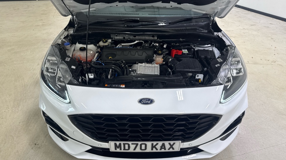 Ford Kuga 2.0 EcoBlue mHEV ST-Line Edition 5dr Diesel Estate - Image 8