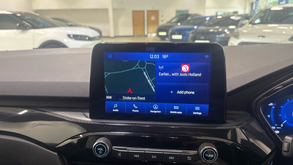 Ford Kuga 2.0 EcoBlue mHEV ST-Line Edition 5dr Diesel Estate - Image 12