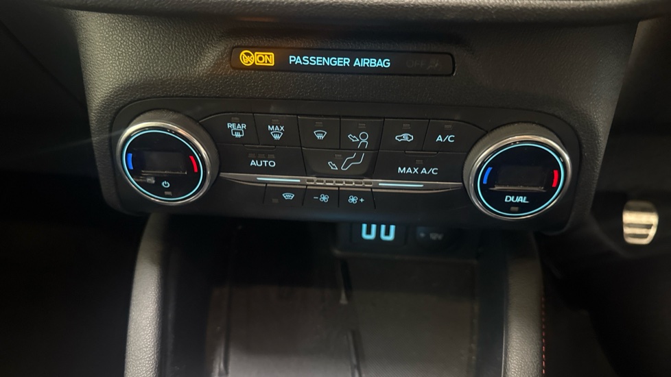 Ford Kuga 2.0 EcoBlue mHEV ST-Line Edition 5dr Diesel Estate - Image 29