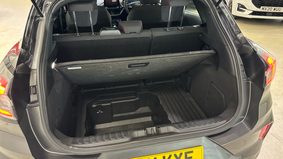 Ford Puma 1.0 EcoBoost Hybrid mHEV ST-Line 5dr Petrol Hatchback - Image 22