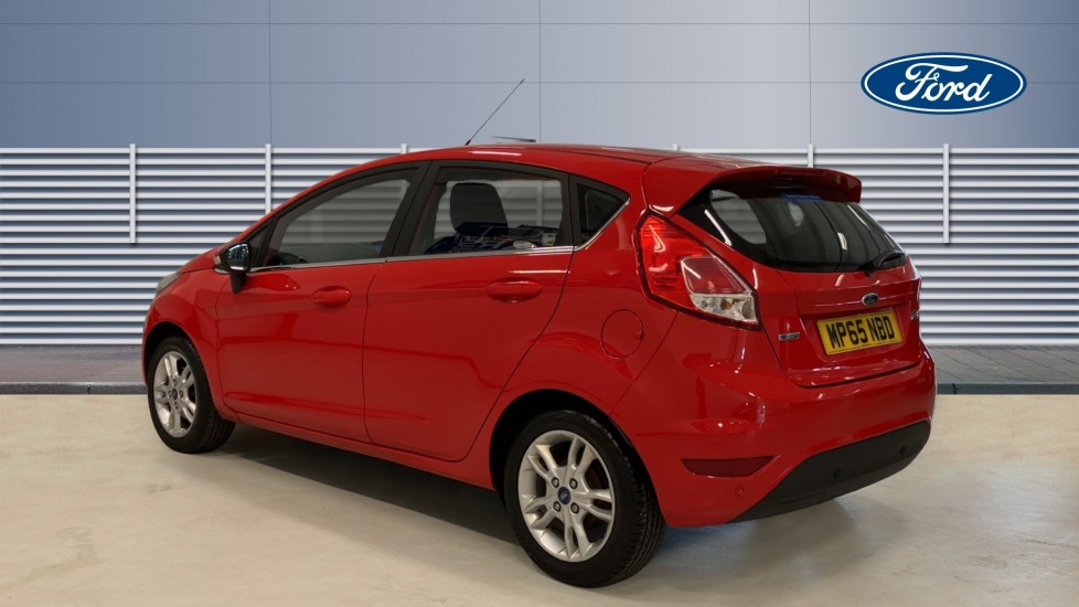 Ford Fiesta 1.0 EcoBoost Zetec 5dr Petrol Hatchback - Image 2