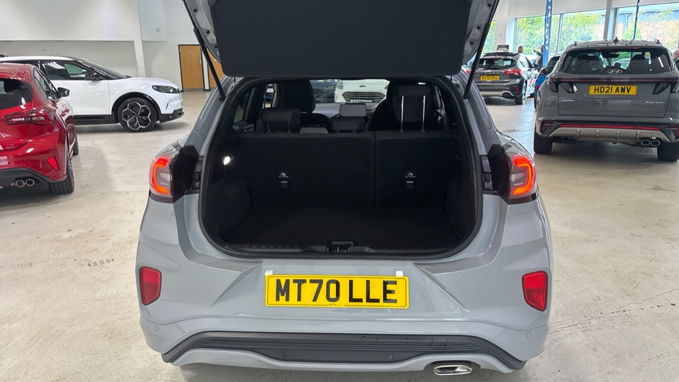 Ford Puma 1.0 EcoBoost Hybrid mHEV ST-Line 5dr Petrol Hatchback - Image 4