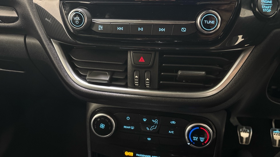 Ford Puma 1.0 EcoBoost Hybrid mHEV ST-Line 5dr Petrol Hatchback - Image 29