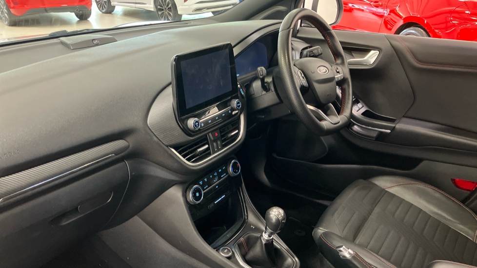 Ford Puma 1.0 EcoBoost Hybrid mHEV ST-Line X First Ed 5dr Petrol Hatchback - Image 9