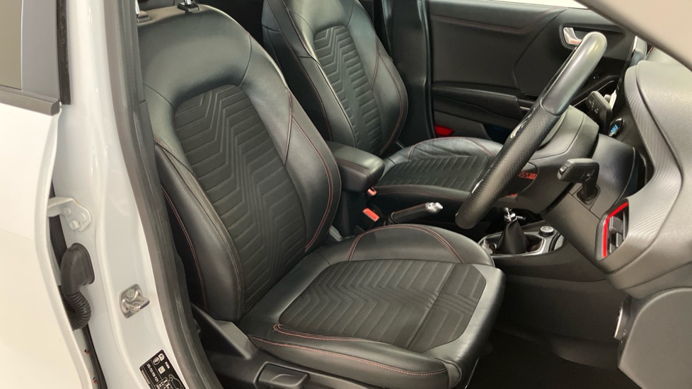 Ford Puma 1.0 EcoBoost Hybrid mHEV ST-Line X First Ed 5dr Petrol Hatchback - Image 34