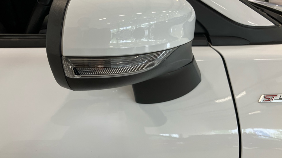 Ford Puma 1.0 EcoBoost Hybrid mHEV ST-Line X First Ed 5dr Petrol Hatchback - Image 38