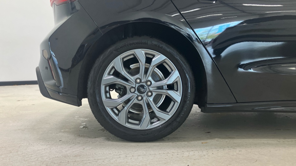 Ford Focus 1.0 EcoBoost ST-Line 5dr Petrol Hatchback - Image 7