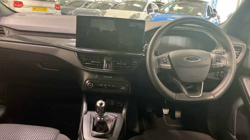 Ford Focus 1.0 EcoBoost ST-Line 5dr Petrol Hatchback - Image 10
