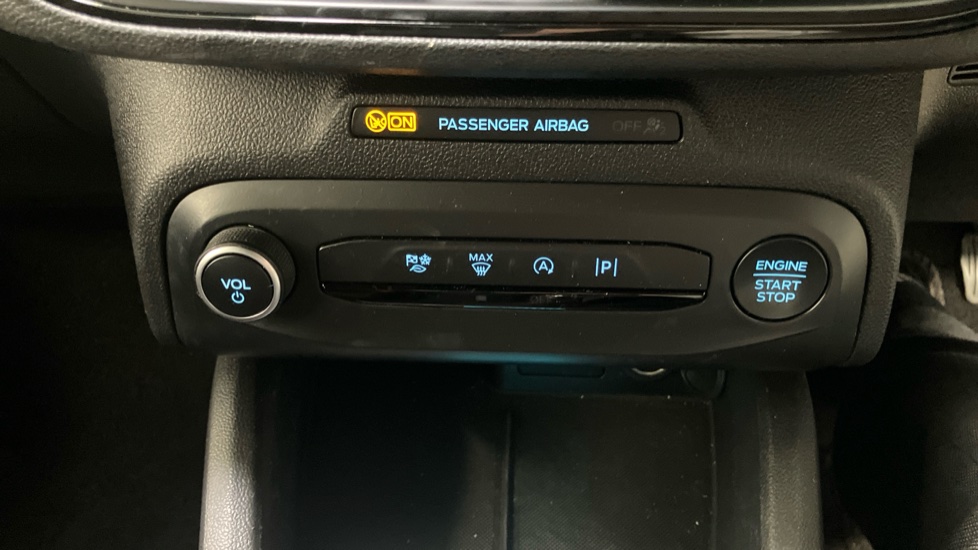 Ford Focus 1.0 EcoBoost ST-Line 5dr Petrol Hatchback - Image 27