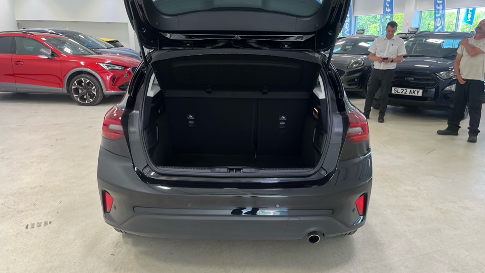 Ford Focus 1.5 EcoBlue Titanium Style 5dr Diesel Hatchback - Image 4